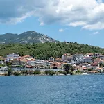 Olenia Luxury Apartment Néos Marmarás