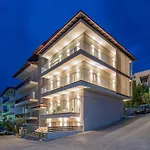Olenia Luxury Apartment *