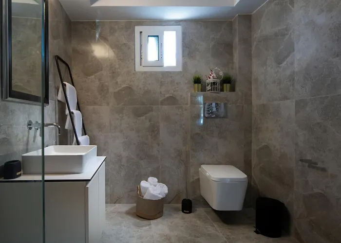 Olenia Luxury *