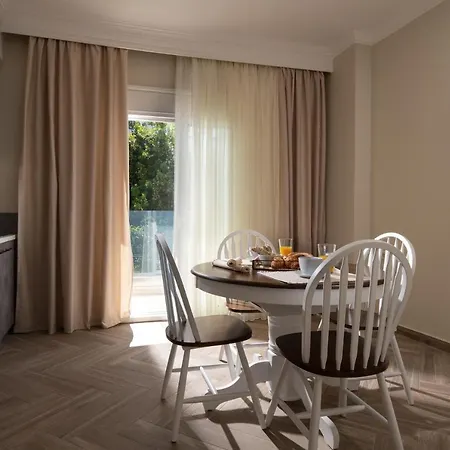 Olenia Luxury Апартаменты Неос-Мармарас