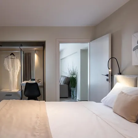 Olenia Luxury דירה *