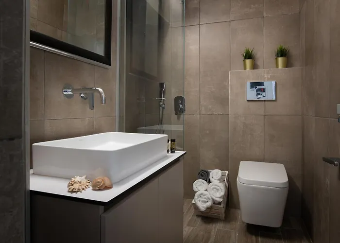 Olenia Luxury דירה נאוס מרמרס